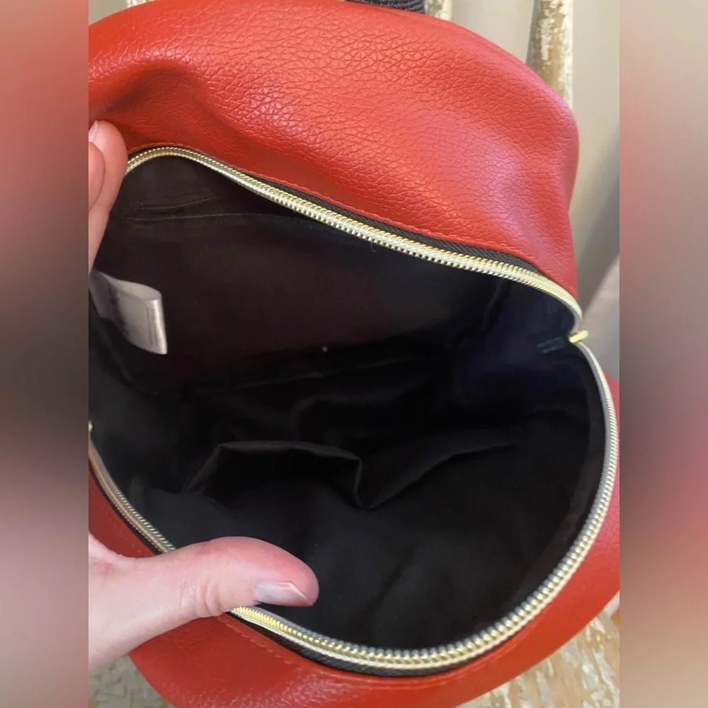 Harry Potter Gryffindor Mini Backpack Red, faux leather Mint Condition